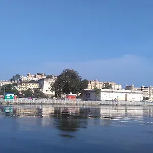 Face ** Udaipur